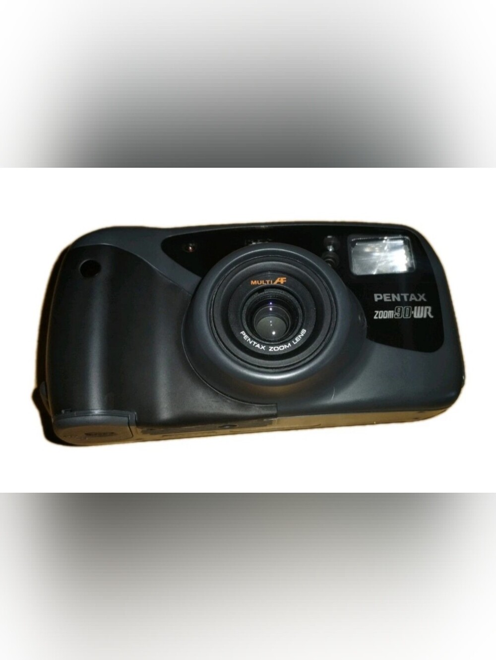 VTG Pentax Zoom 90 WR Point-and-Shoot Film Camera - Black w/ Remote & Case ©1991